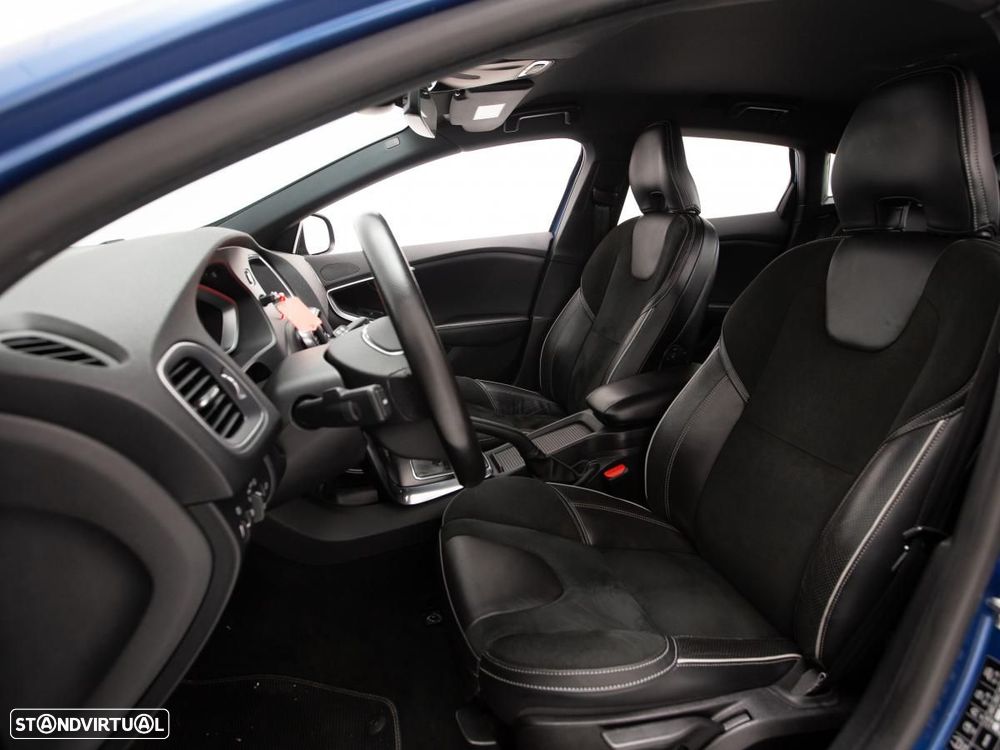 Volvo V40 2.0 D2 R-Design - 7