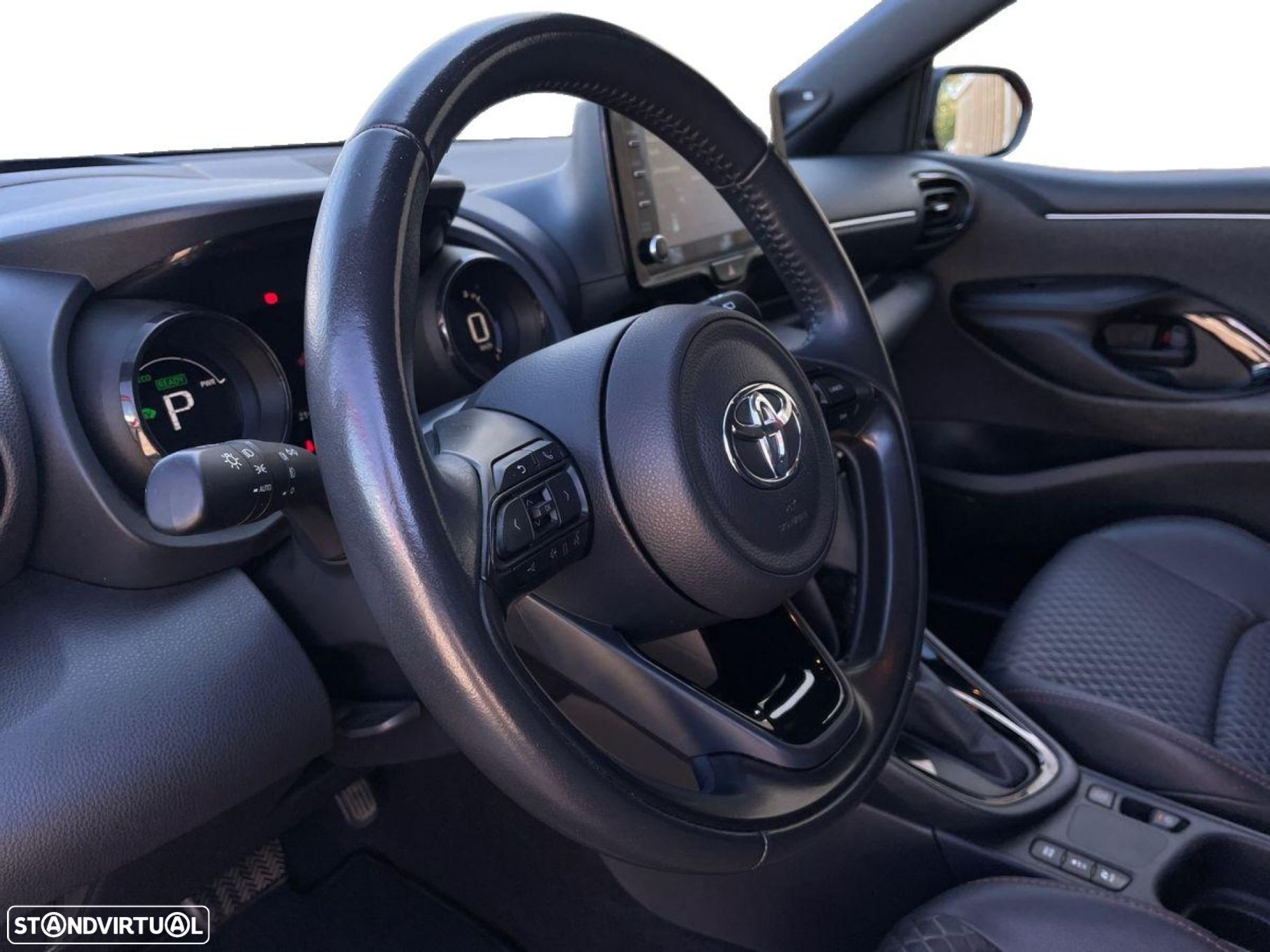 Toyota Yaris 1.5 HDF Premier Edition - 12