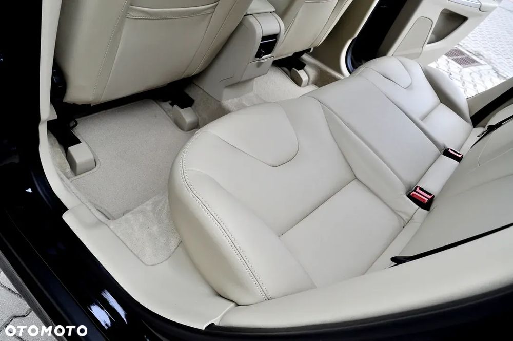 Volvo XC 60 D3 Summum - 5