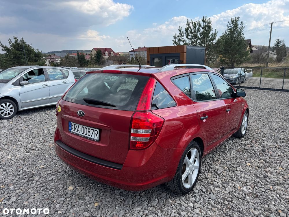 Kia Ceed 1.4 Comfort + - 2