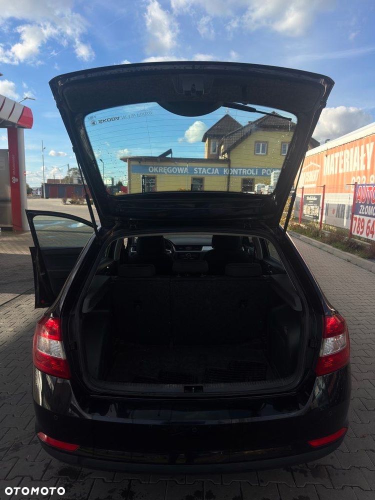 Skoda RAPID 1.2 TSI Active - 11