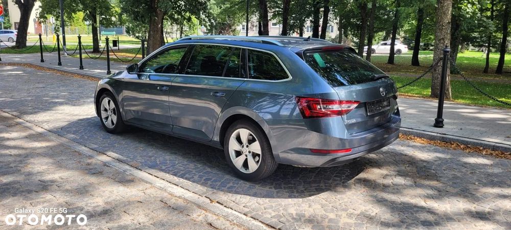 Skoda Superb 2.0 TDI 4x4 Style DSG - 14