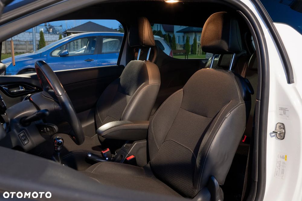 Citroën DS3 1.6 e-HDi SoChic - 12