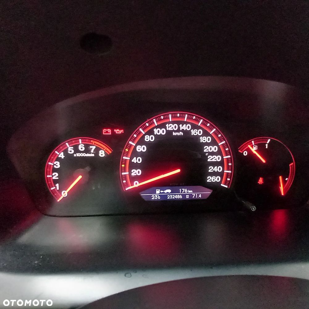 Honda Accord 2.0 i Executive - 23