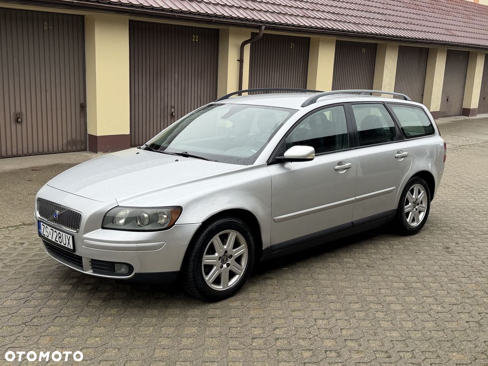 Volvo V50