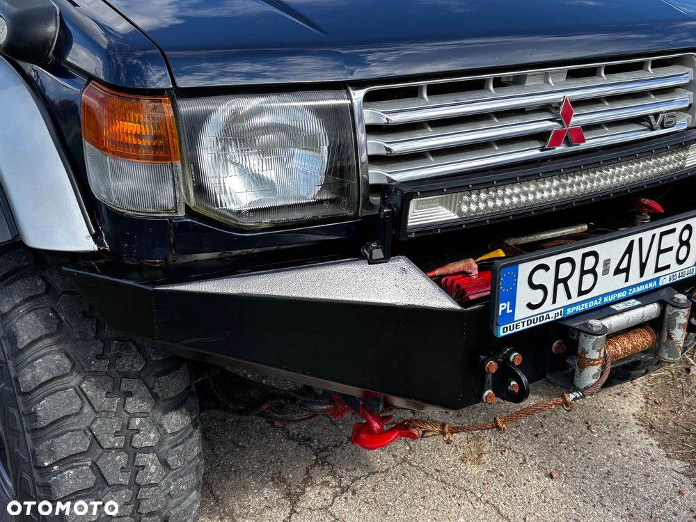 Mitsubishi Pajero 3.0 GLS - 16