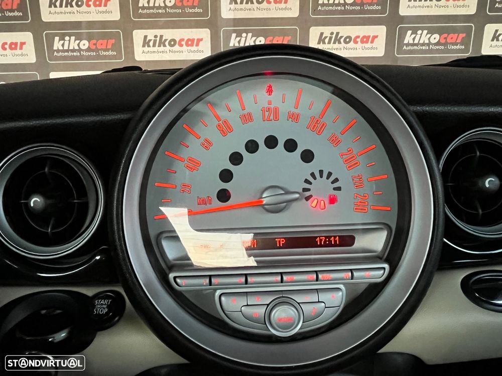 MINI 3 Portas Cooper D - 35