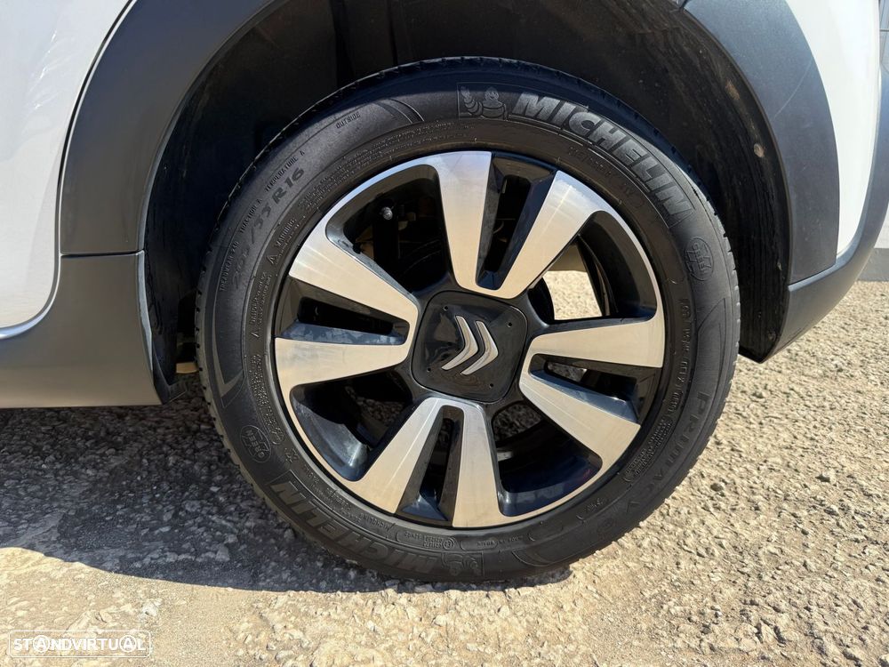Citroën C3 1.2 PureTech Feel - 16