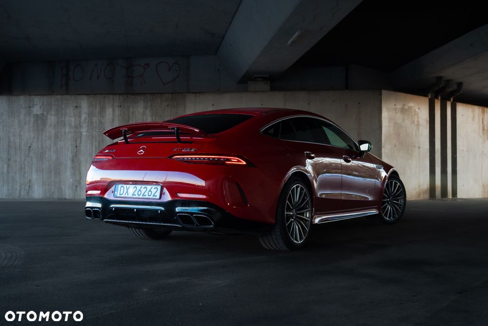 Mercedes-Benz AMG GT 63 S 4Matic+ Speedshift MCT 9G - 34