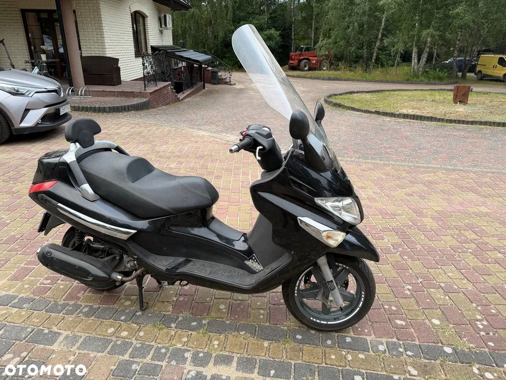 Piaggio Xevo - 1