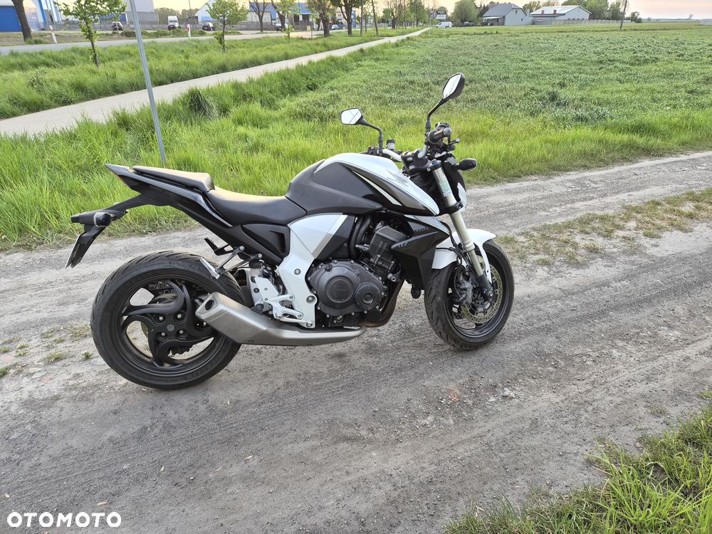 Honda CB - 2