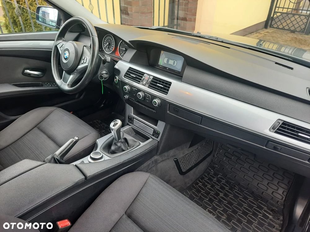 BMW Seria 5 520d Edition Fleet Lifestyle - 19