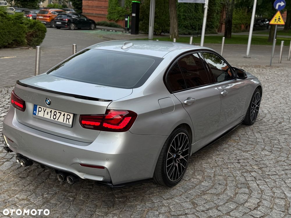 BMW Seria 3 - 22