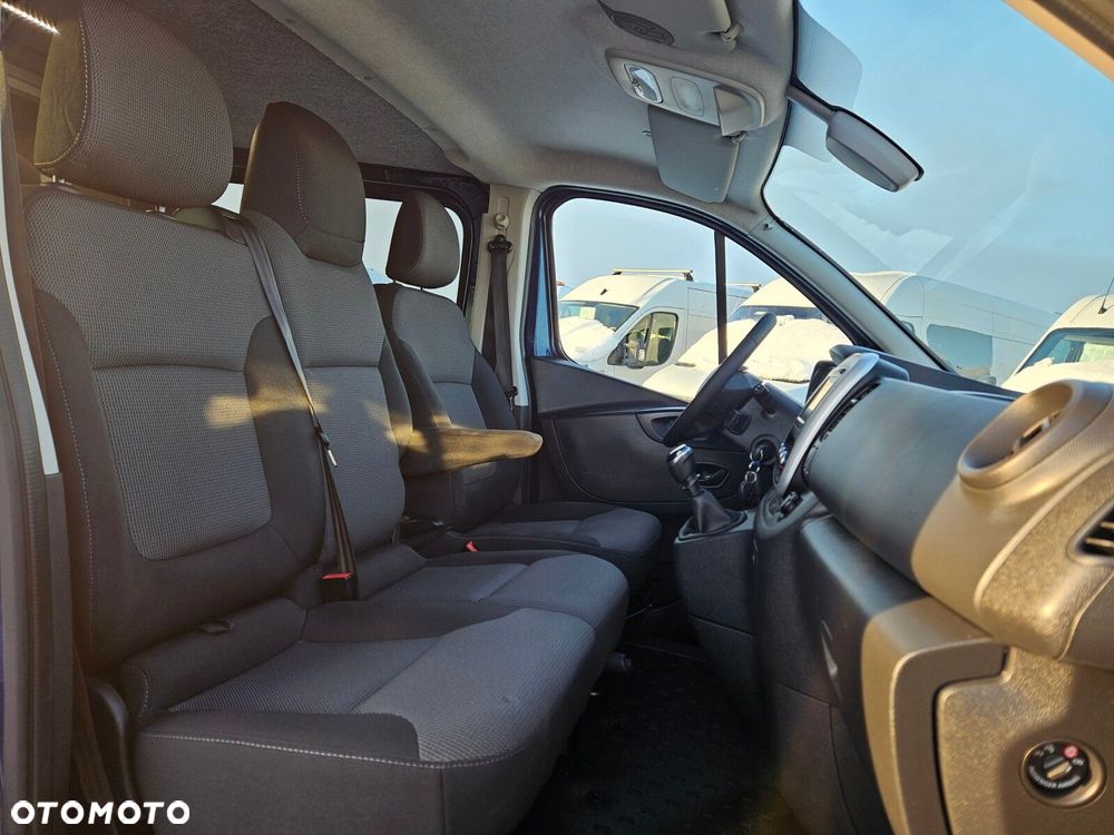 Renault Trafic L2H1 *74900zł NETTO* Brygadówka 6 osób 2.0dCi/120KM - 26