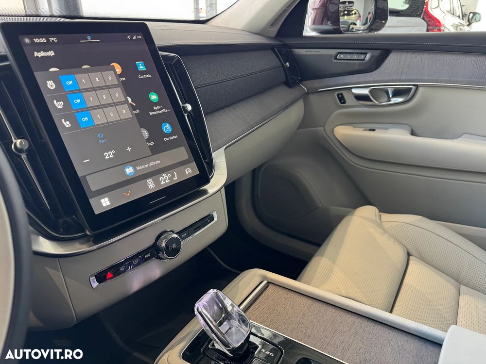 Volvo XC 90 T8 AWD PHEV Ultra Bright - 16