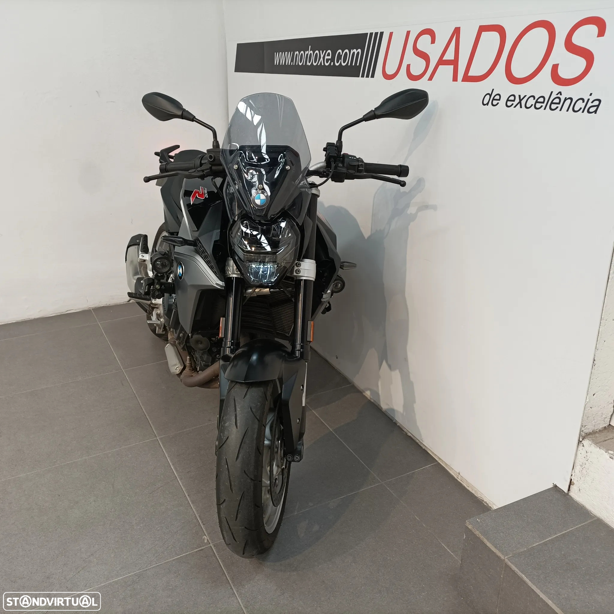 BMW F 900 R - 2