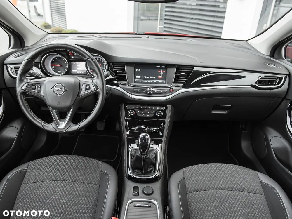 Opel Astra - 26