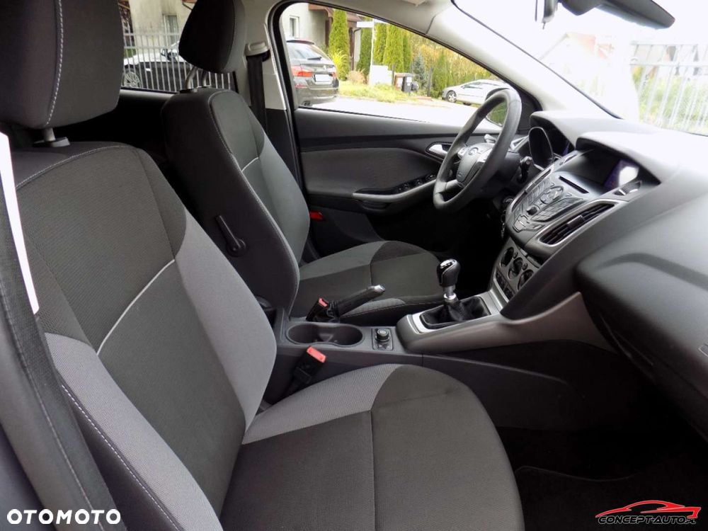 Ford Focus - 22