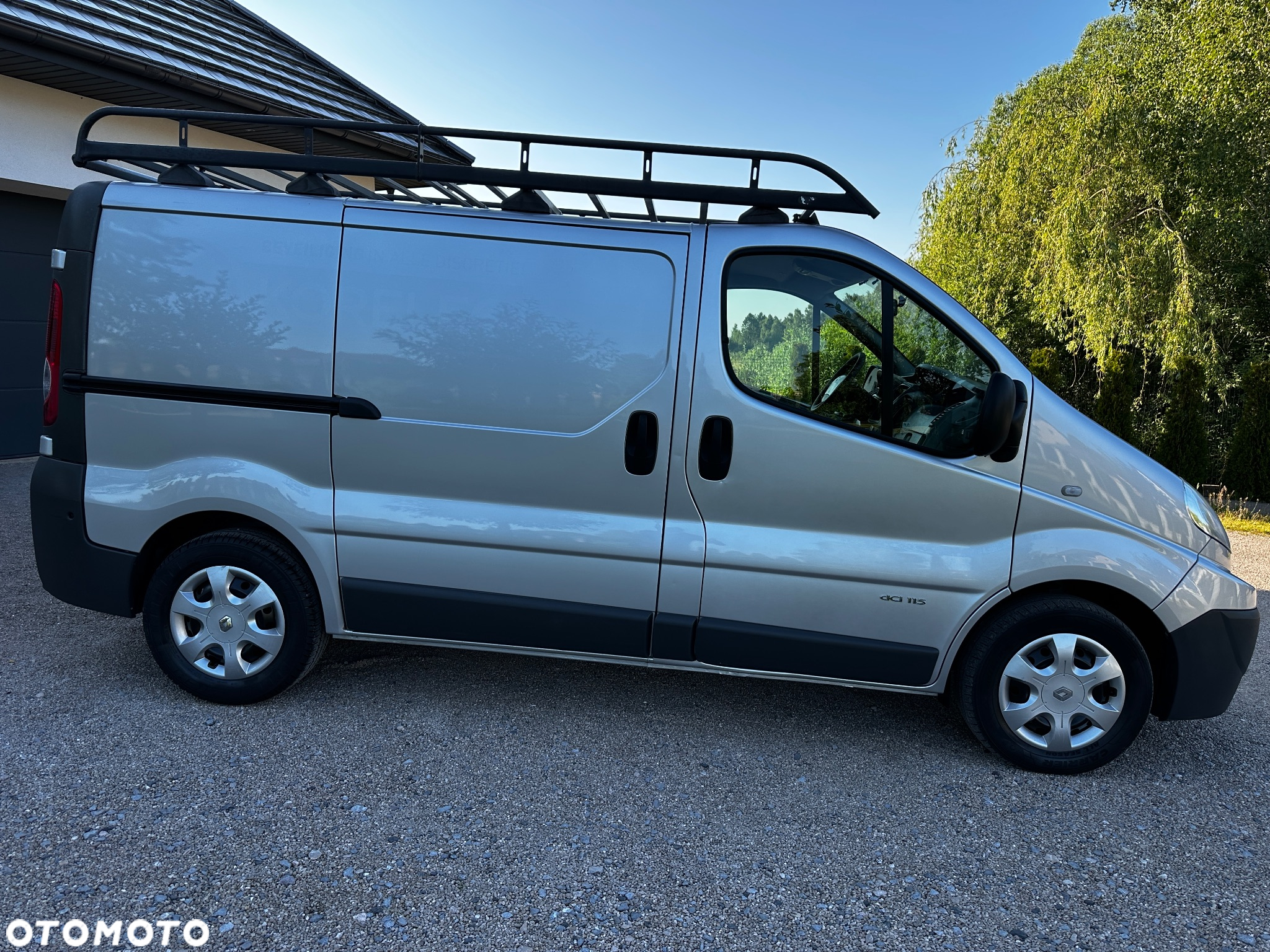 Renault Trafic - 10