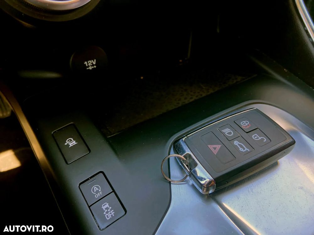 Jaguar E-Pace D150 AWD SE - 33