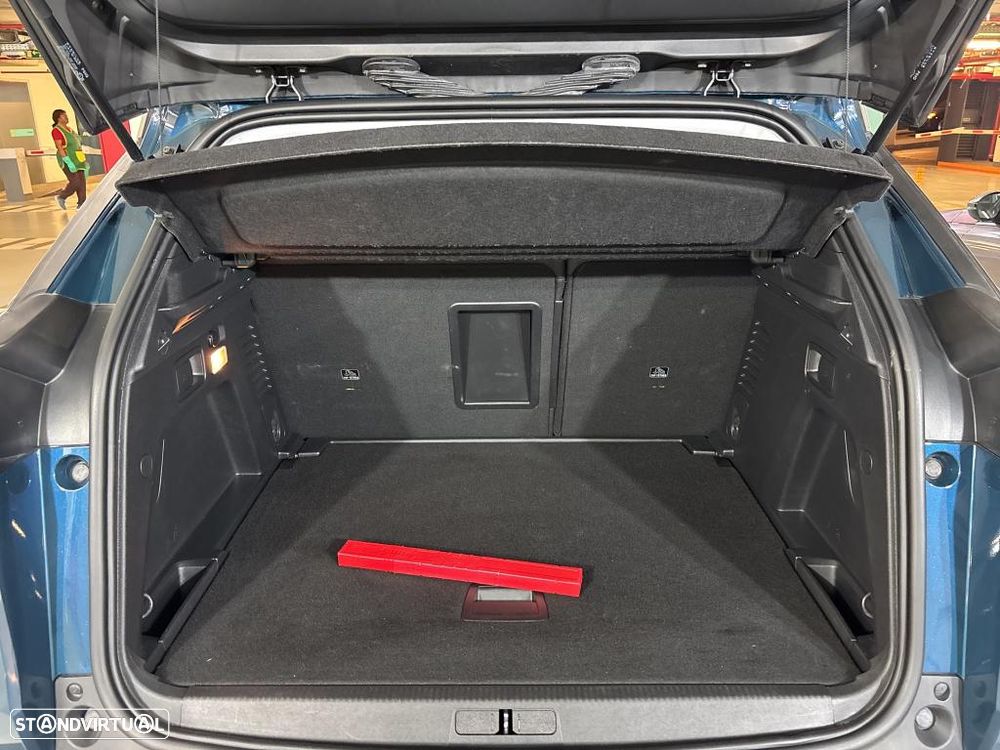 Peugeot 3008 1.5 BlueHDi Allure Pack EAT8 - 9
