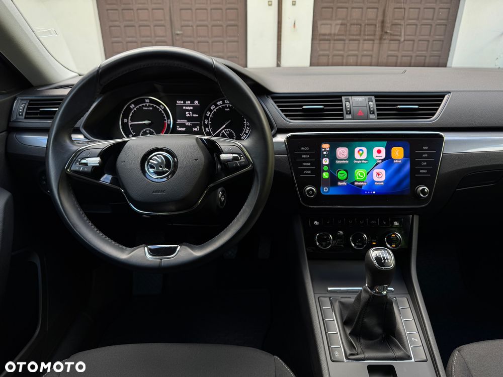 Skoda Superb 2.0 TDI SCR Active - 20