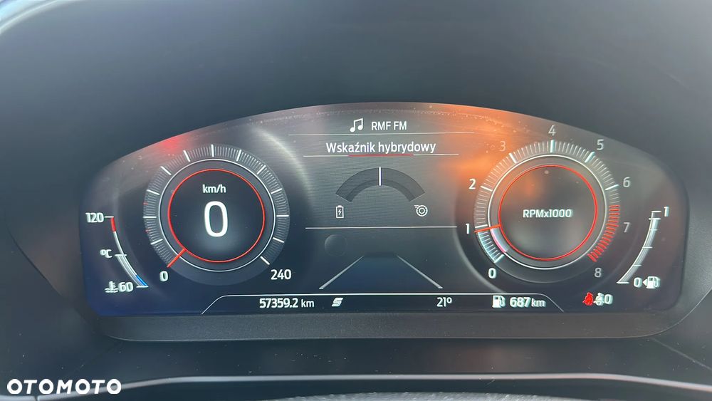 Ford Focus 1.0 EcoBoost Hybrid ST-LINE X - 13