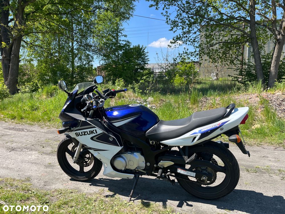 Suzuki GS - 2