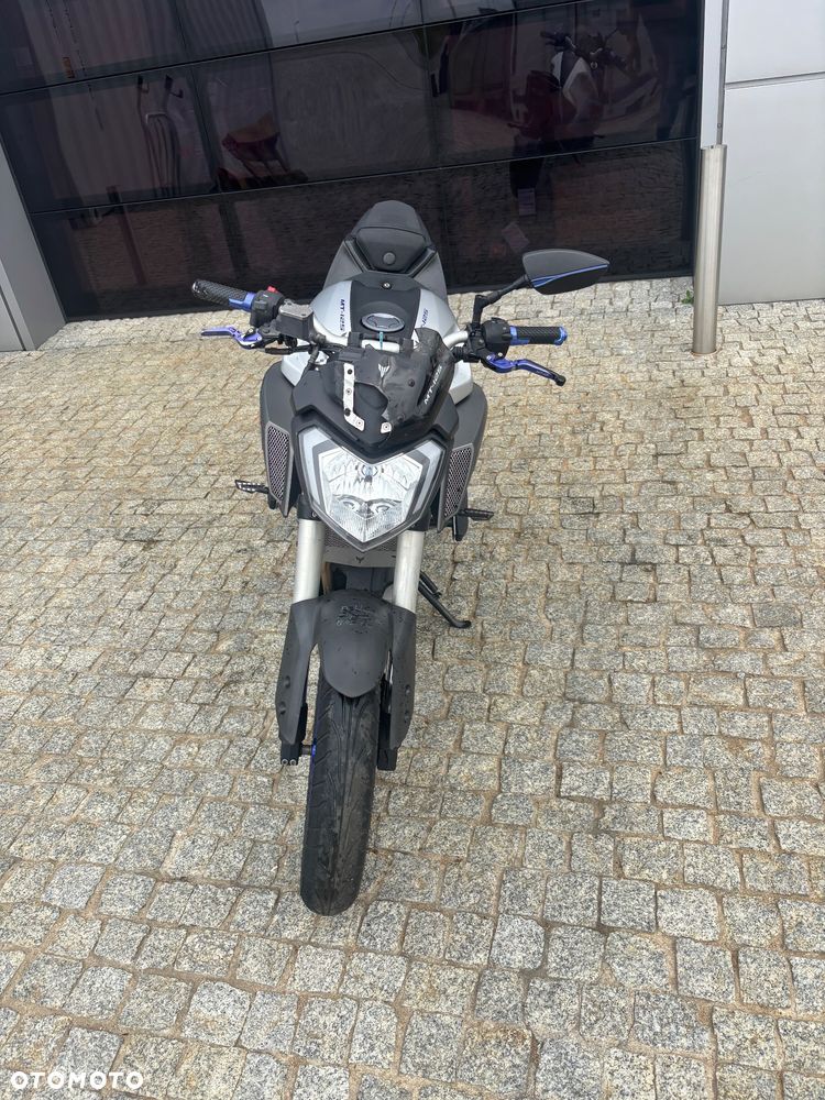 Yamaha MT - 3