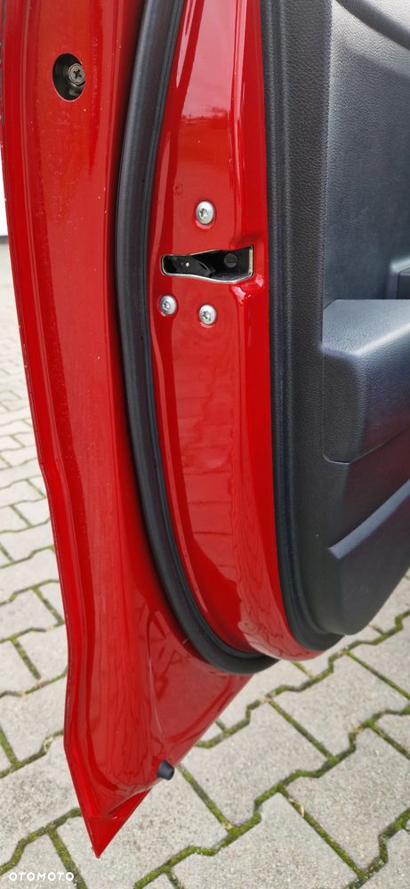 Kia Rio 1.2 M - 22