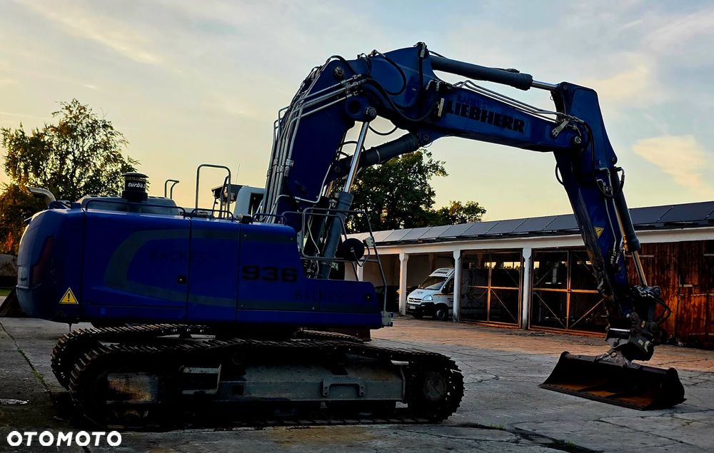 Liebherr R 936 - 3