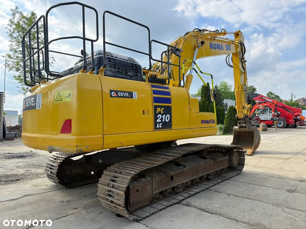 Komatsu PC 210 LC -11E0 - 7