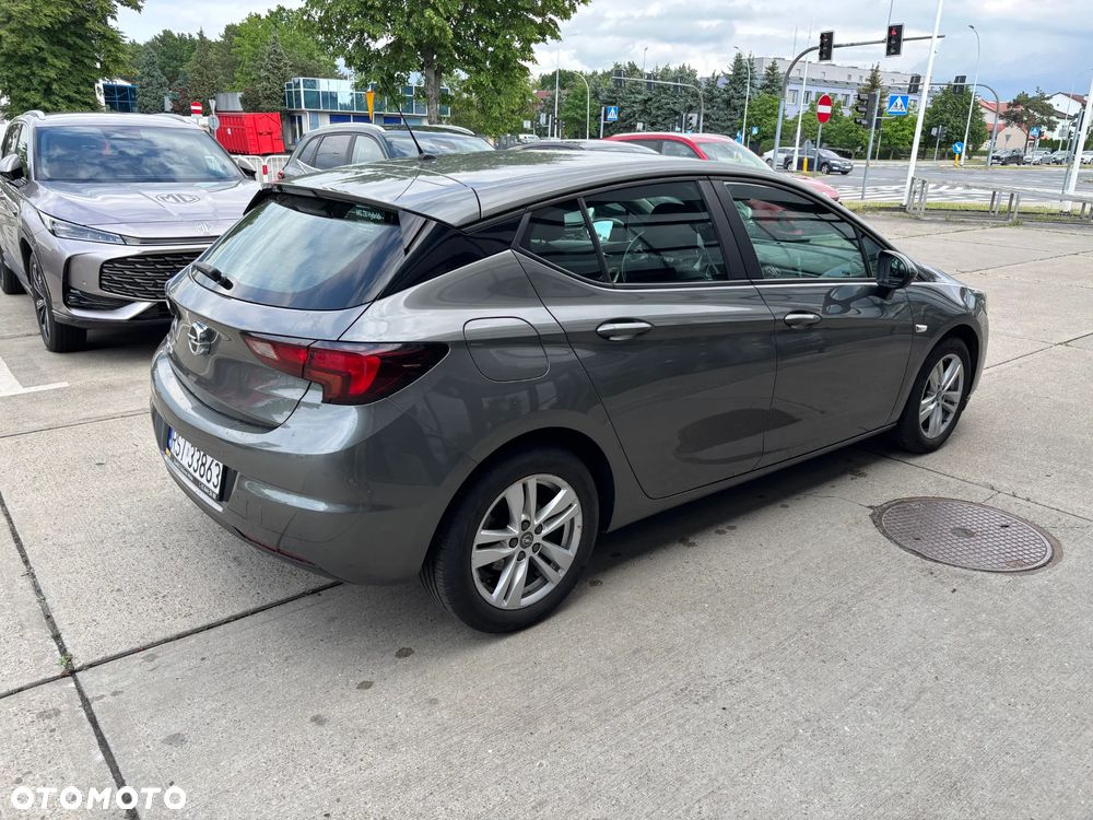 Opel Astra 1.2 T Edition S&S - 4