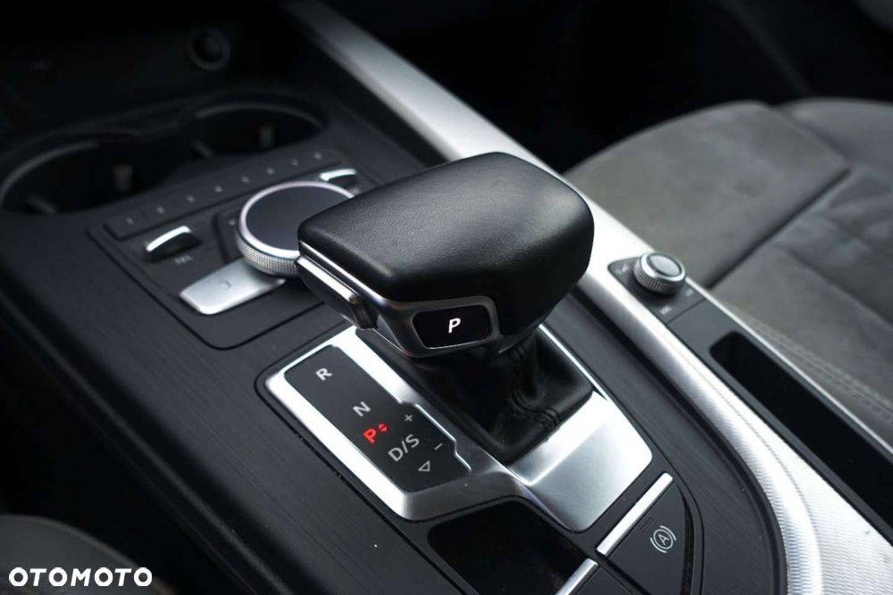 Audi A4 Allroad - 11