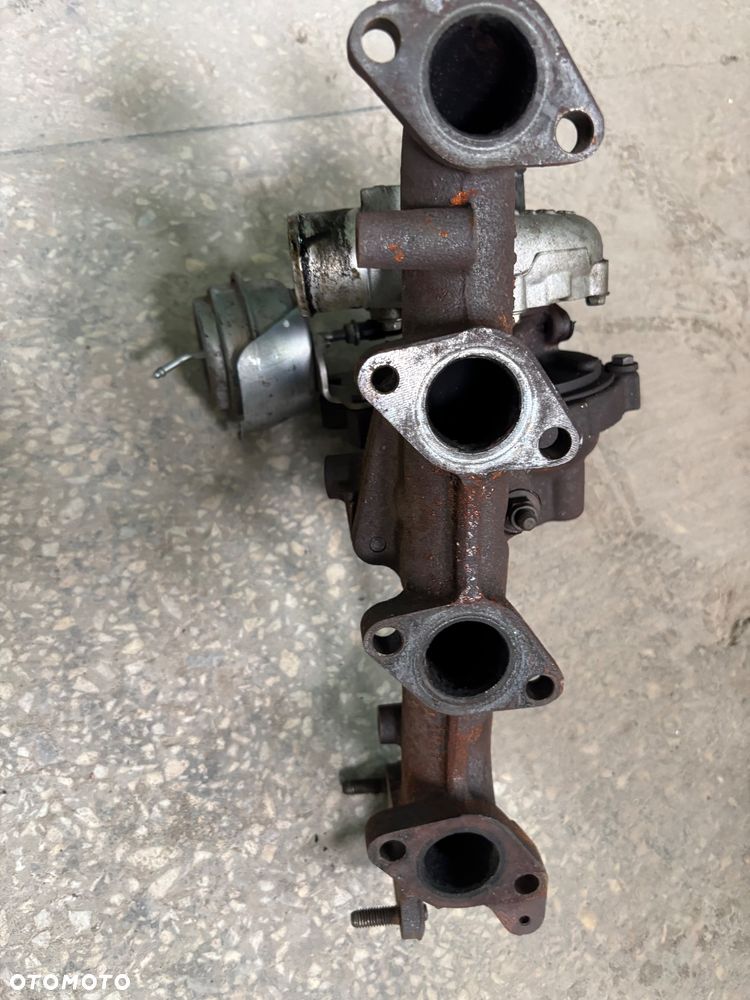 turbosprężarka z kolektorem wydechowym do samochodu Hyundai Tucson - 4