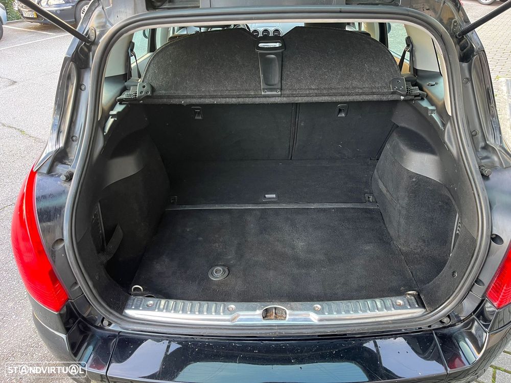 Peugeot 308 SW 1.6 HDi Active - 24