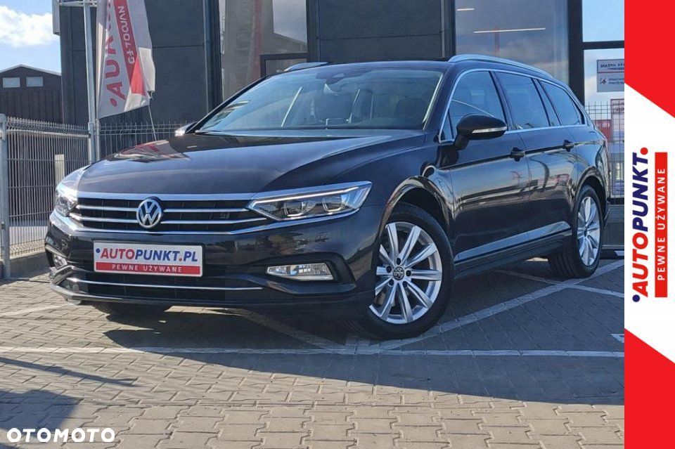 Volkswagen Passat - 1
