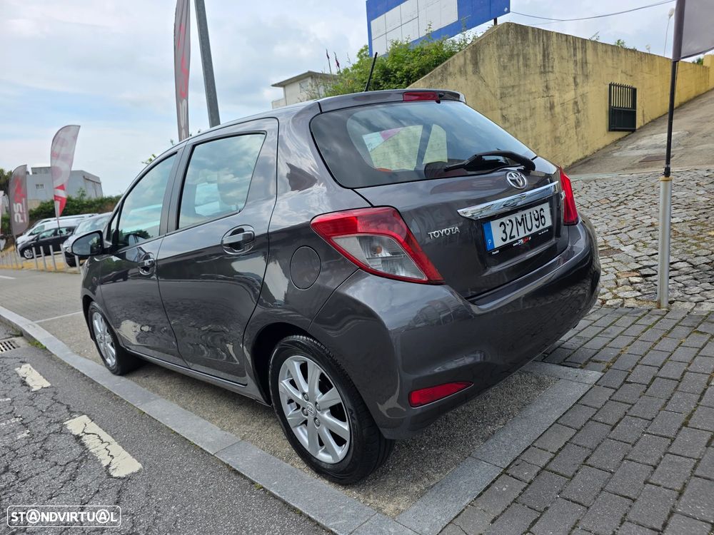 Toyota Yaris 1.0 VVT-i Comfort+P.Style - 6