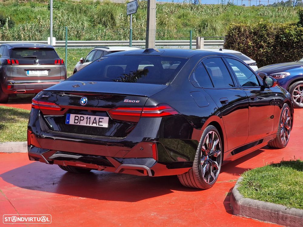 BMW 550 e xDrive Pack Desportivo M Pro - 4
