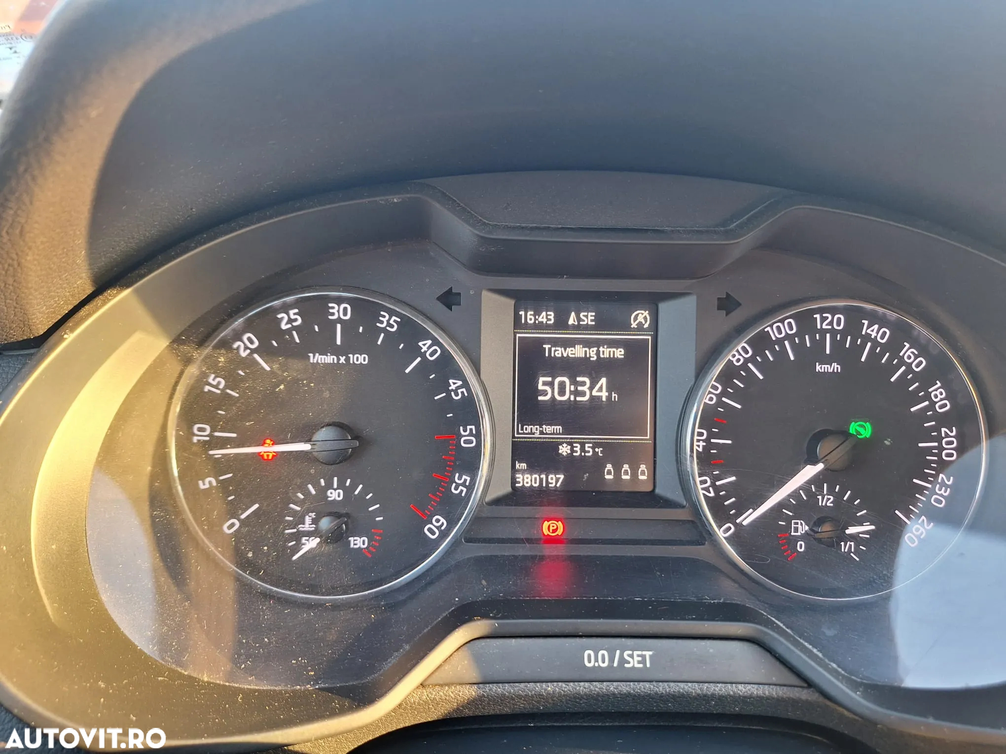 Skoda Octavia 1.6 TDI Business DSG - 11