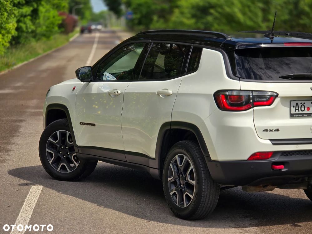 Jeep Compass 2.0 MJD Trailhawk 4WD S&S - 39
