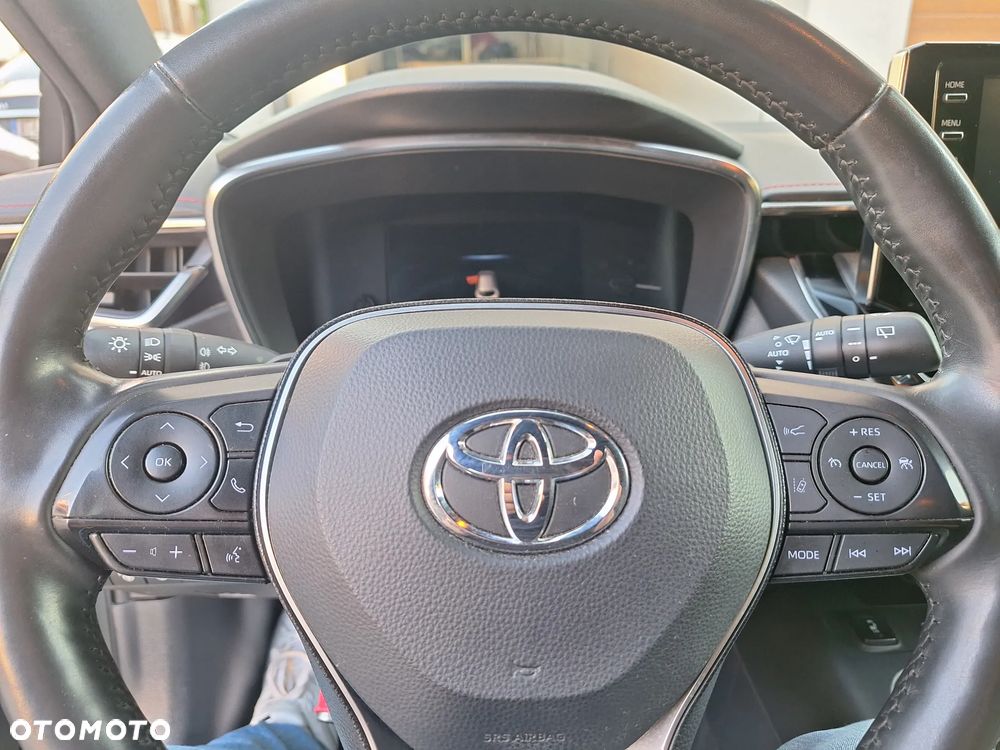 Toyota Corolla 2.0 Hybrid Executive - 10