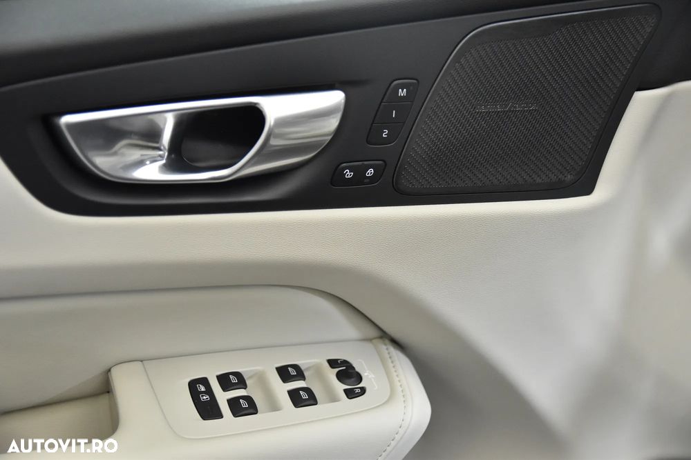 Volvo XC 60 - 15