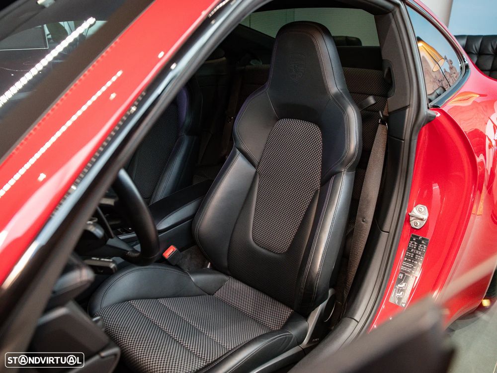 Porsche 911 (992) Carrera 4S PDK - 13