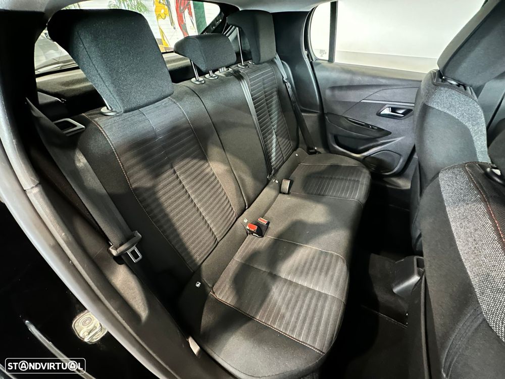 Peugeot 208 1.2 PureTech Active - 28