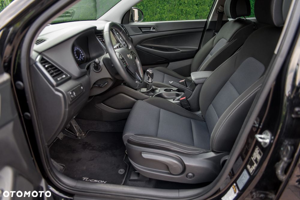 Hyundai Tucson 1.6 GDI BlueDrive GO 2WD - 15