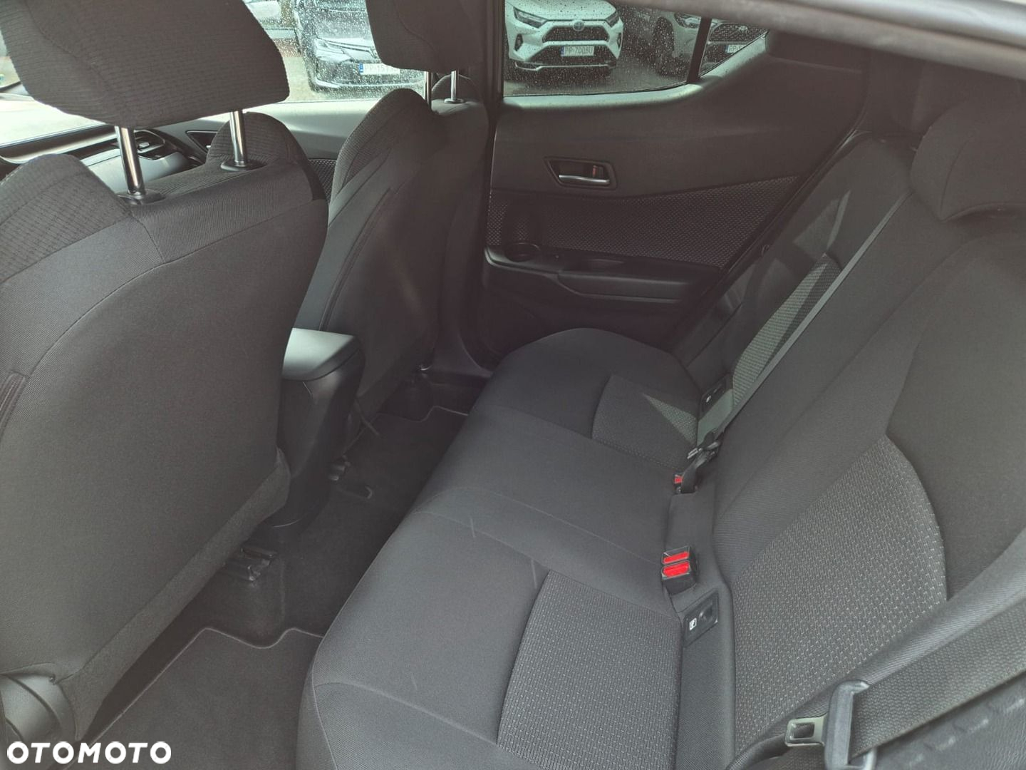 Toyota C-HR 1.2 T GPF Premium - 13