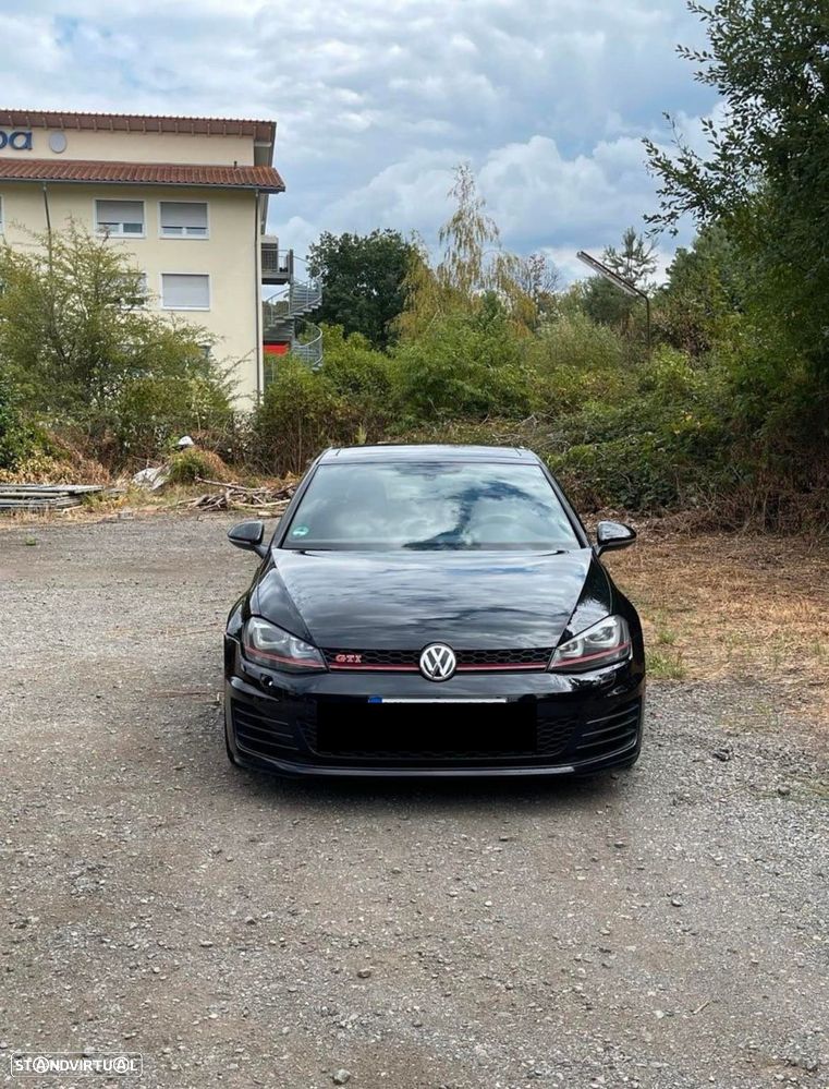 VW Golf 2.0 TSi GTi DSG - 3