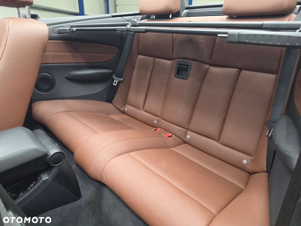 BMW Seria 1 120d DPF Edition Sport - 23