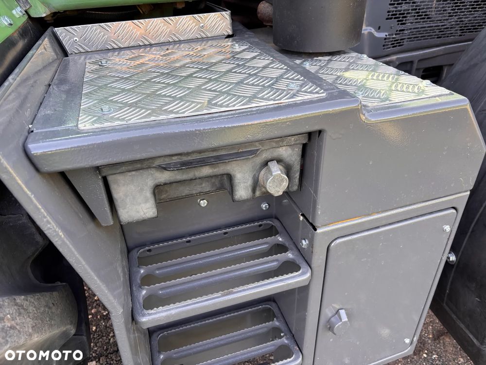 Fendt 820 - 15
